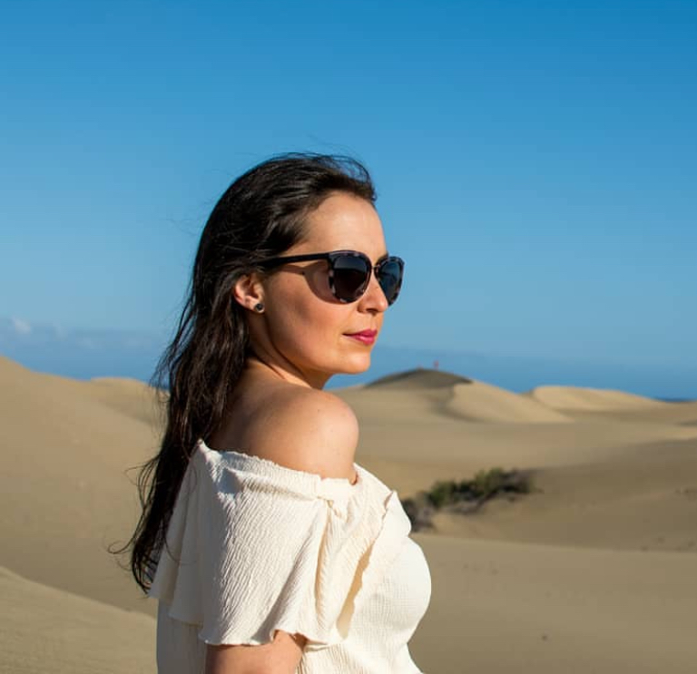 Katia Santana - Taller de yoga y meditación